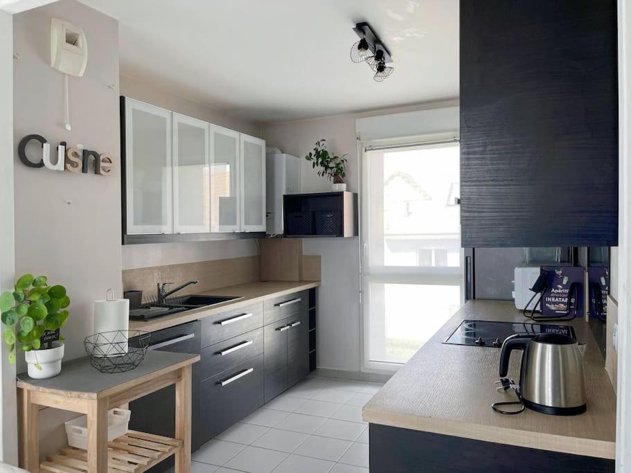 Le Chanteloupien - Appartement Pour 6 Proche Disneyland Paris מראה חיצוני תמונה